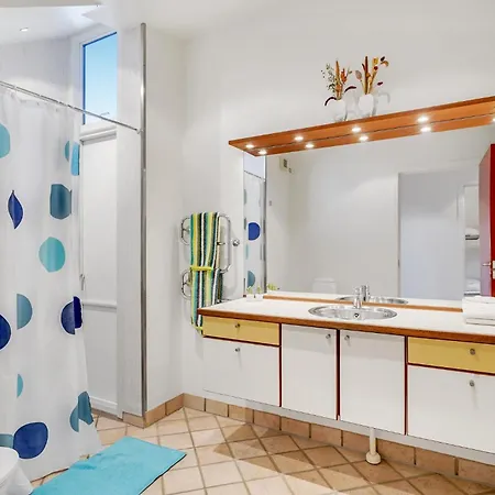 Nyaraló Amazing In With Kitchen