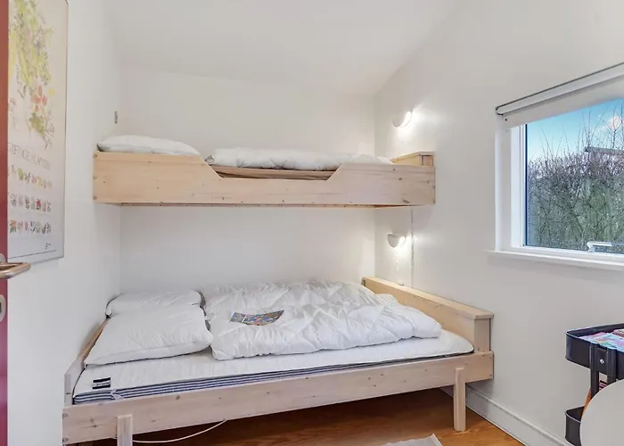 Amazing In With Kitchen * 尼堡